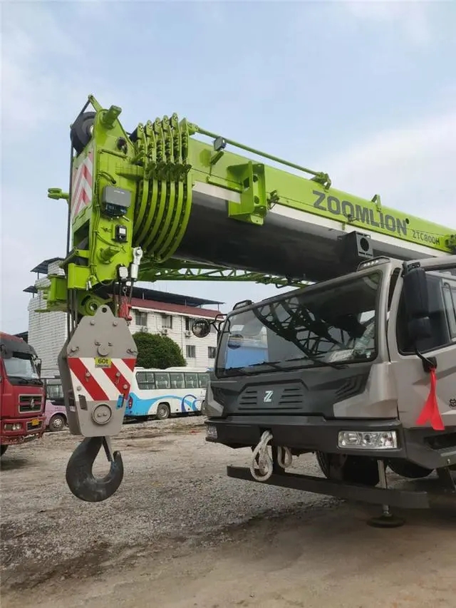 北京财贸职业学院吊车出租